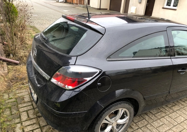 Opel Astra cena 11400 przebieg: 296000, rok produkcji 2006 z Żagań małe 56